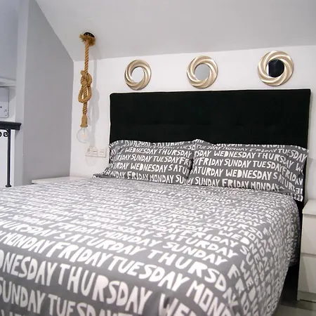 Apartamento Fabuloso Loft En Centro Histórico De Córdoba. Tendillas-mezquita-catedral. Córdova